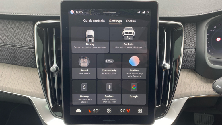 Volvo XC90 2.0 T8 PHEV Ultra Dark 5dr AWD Geartronic Estate